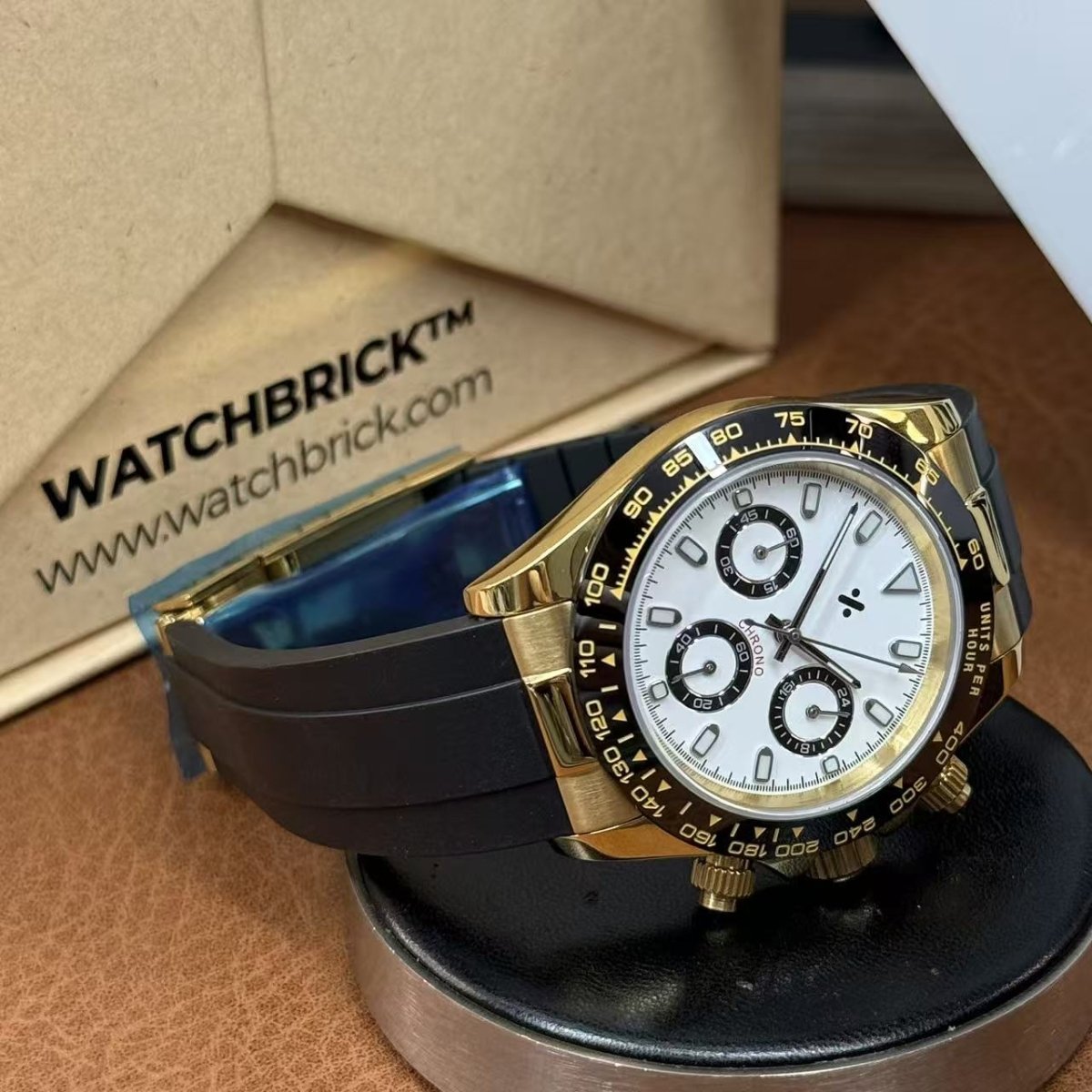 SEIKTONA | Gold Bezel Panda VK63 - WB MOD WATCHES